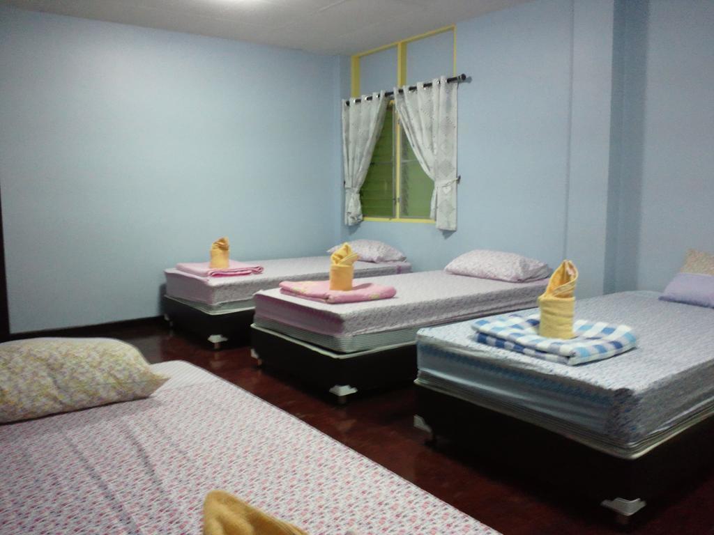 צ'יאנג מאי Nalin Guesthouse חדר תמונה